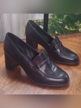 KF Ltd Womens 6.5 leather black block pump heel dress shoes